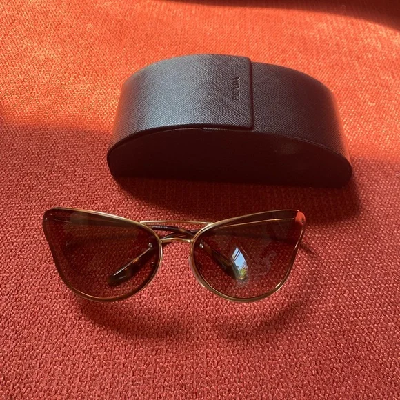 Y2K Prada gold brown butterfly Sunglasses 5AK6S1  with case PRADA Butterfly Gold Sunglasses for Women for sale | eBay main image 2